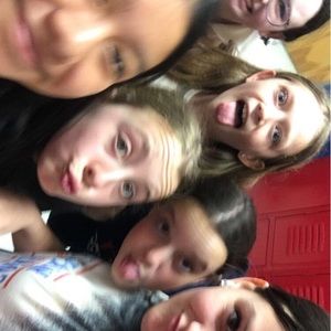 Meet your Posher, Abby